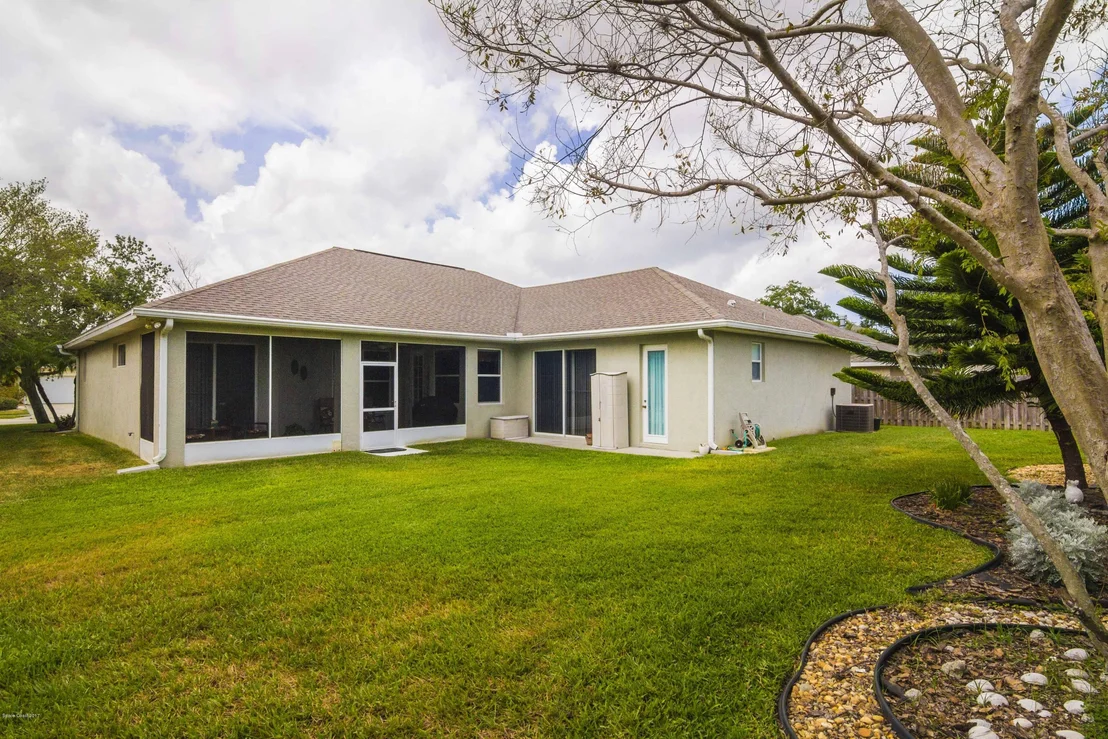Photo of 2383 Woodfield Circle