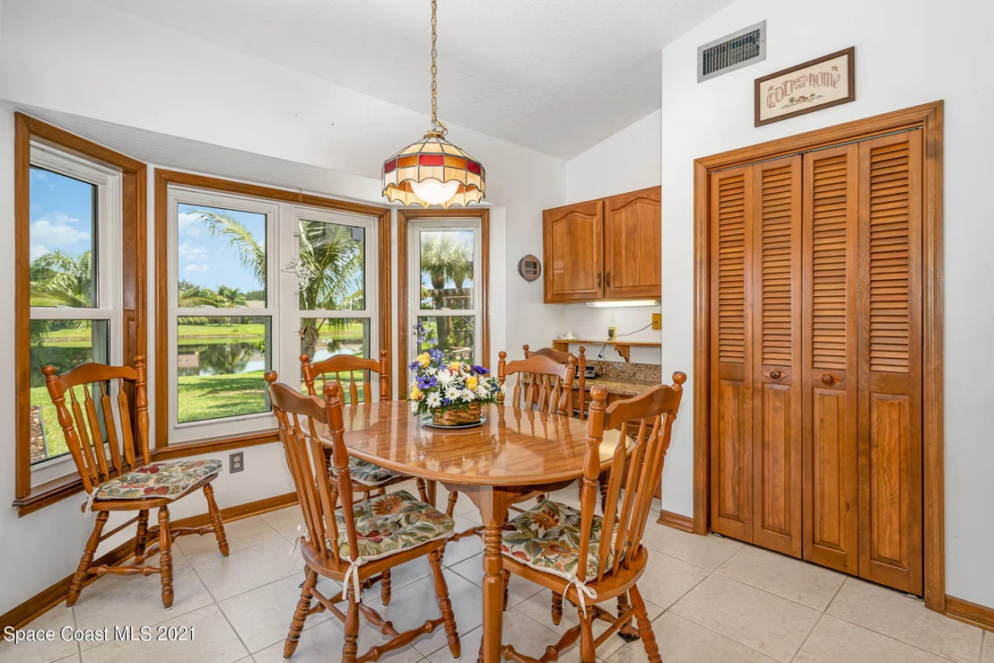 Photo of 1353 Silver Lake Drive