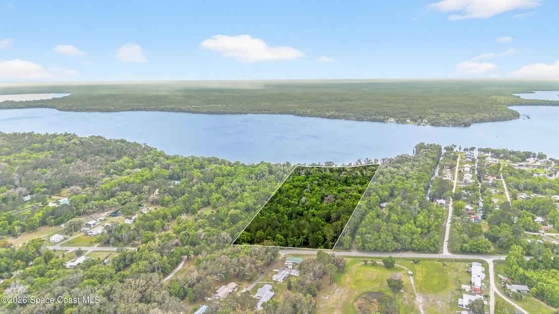 Photo of 1239,41,43 County Road 309