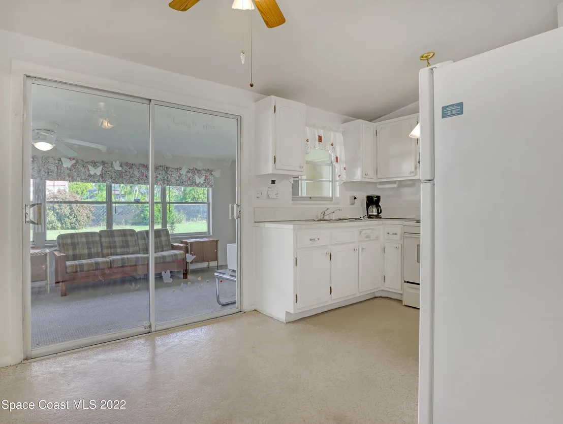 Photo of 1079 Cable Lane NE