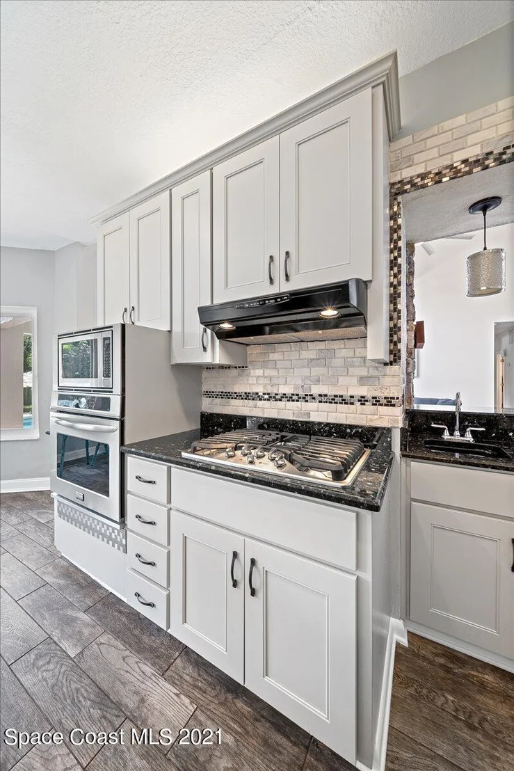 Photo of 505 Sanderling Drive