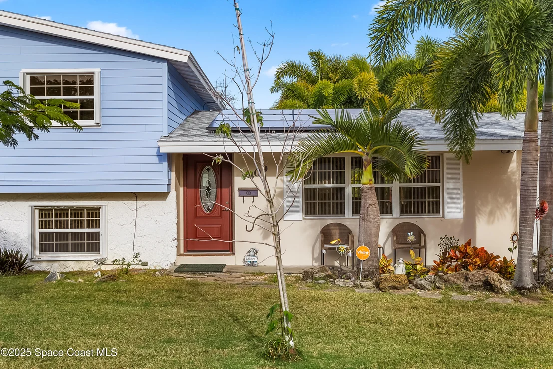 Photo of 409 Lynn Avenue