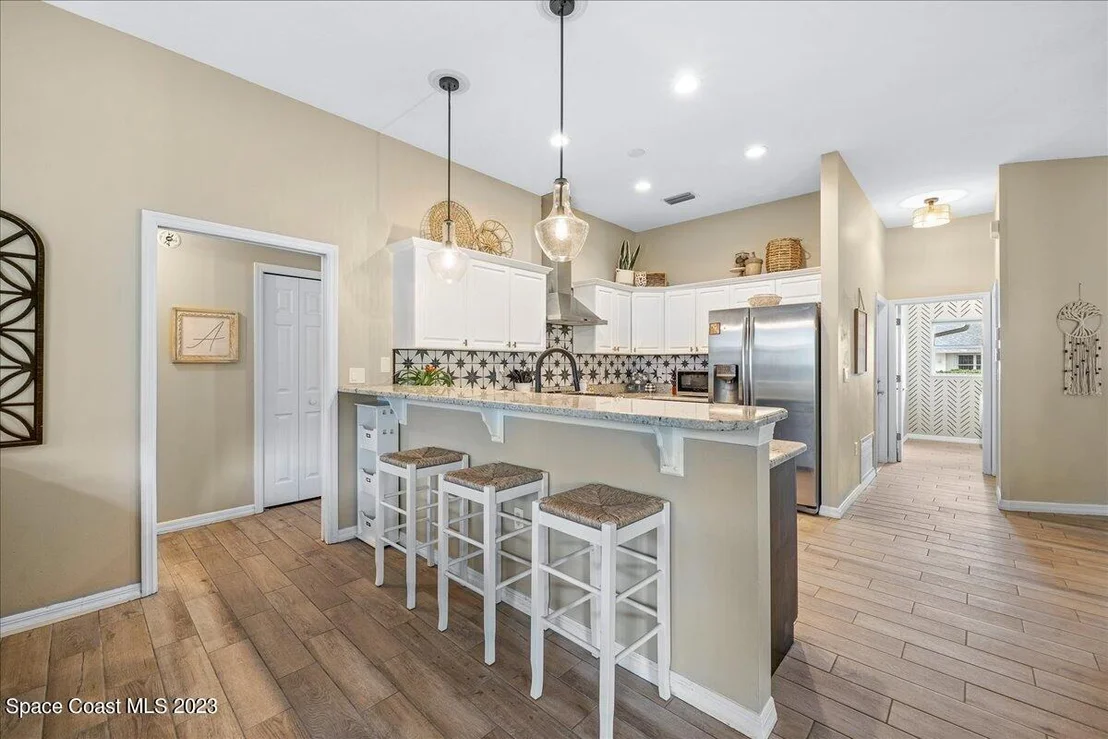 Photo of 767 Thrasher Drive