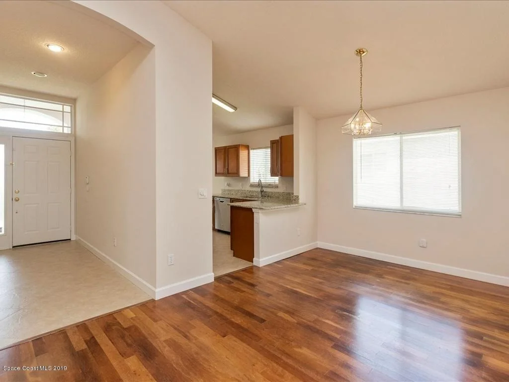 Photo of 2557 Ventura Circle