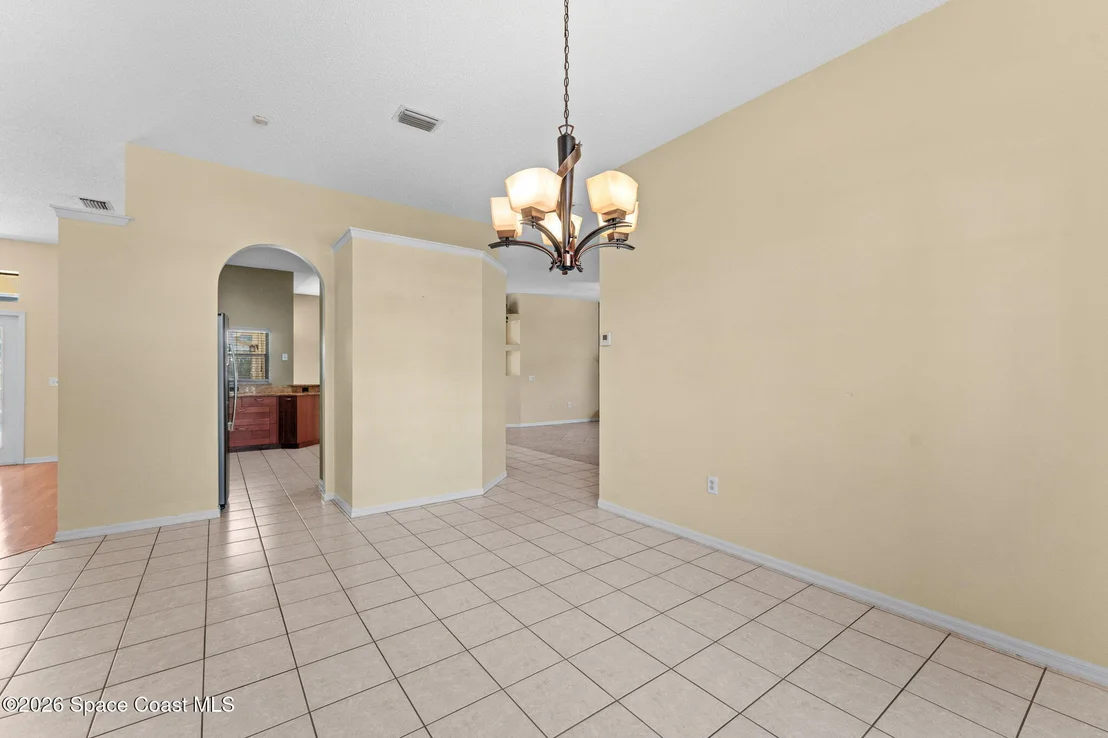 Photo of 1494 Wellington Circle