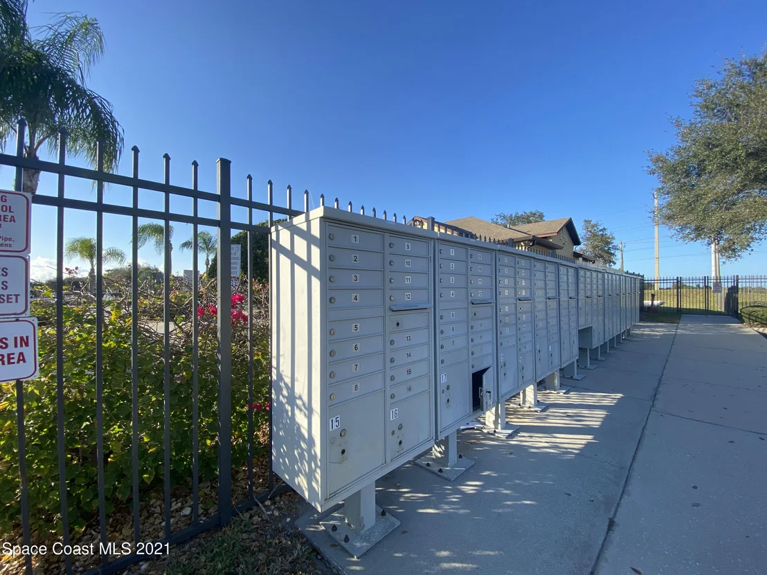 Photo of Unit 105 at 1160 Luminary Circle