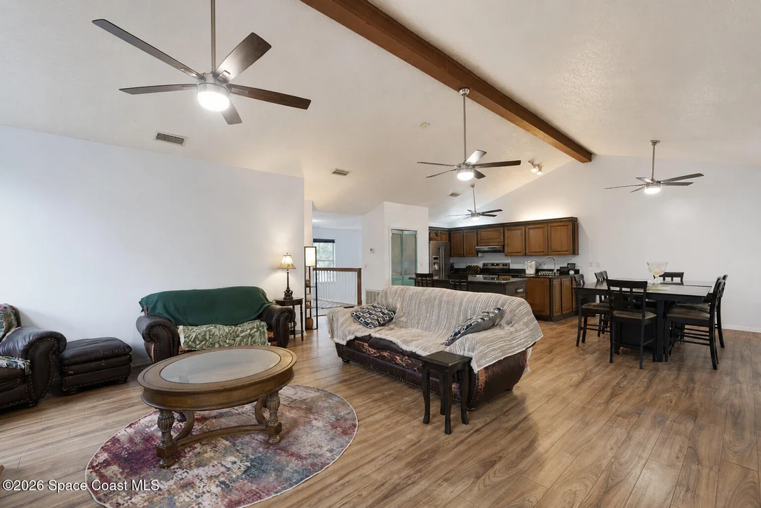 Photo of 4165 Heller Road