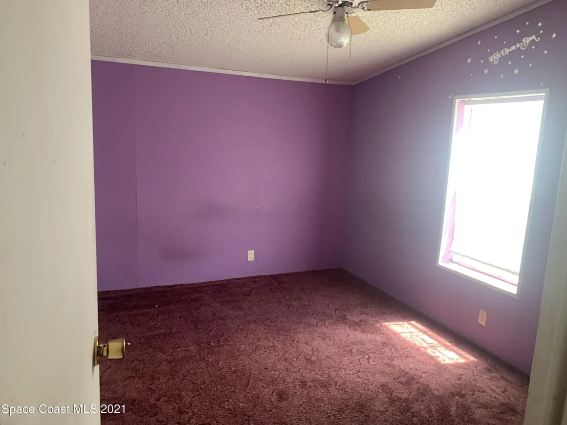 Photo of 1179 Luther Drive
