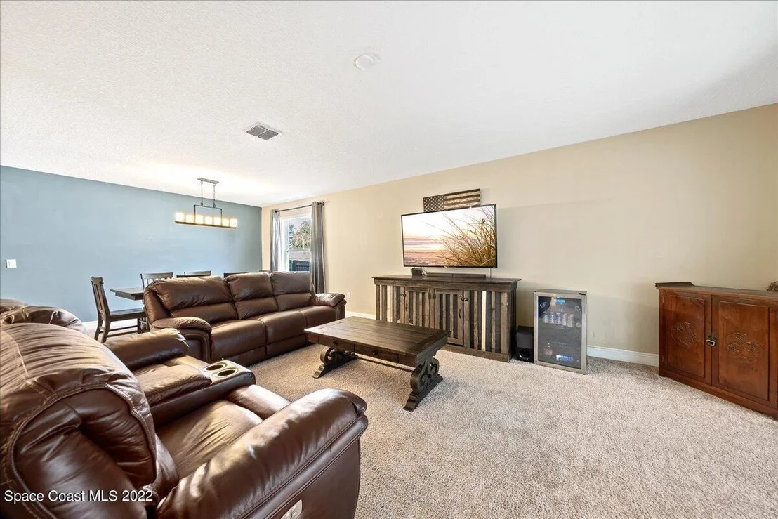 Photo of 6055 Adele Street