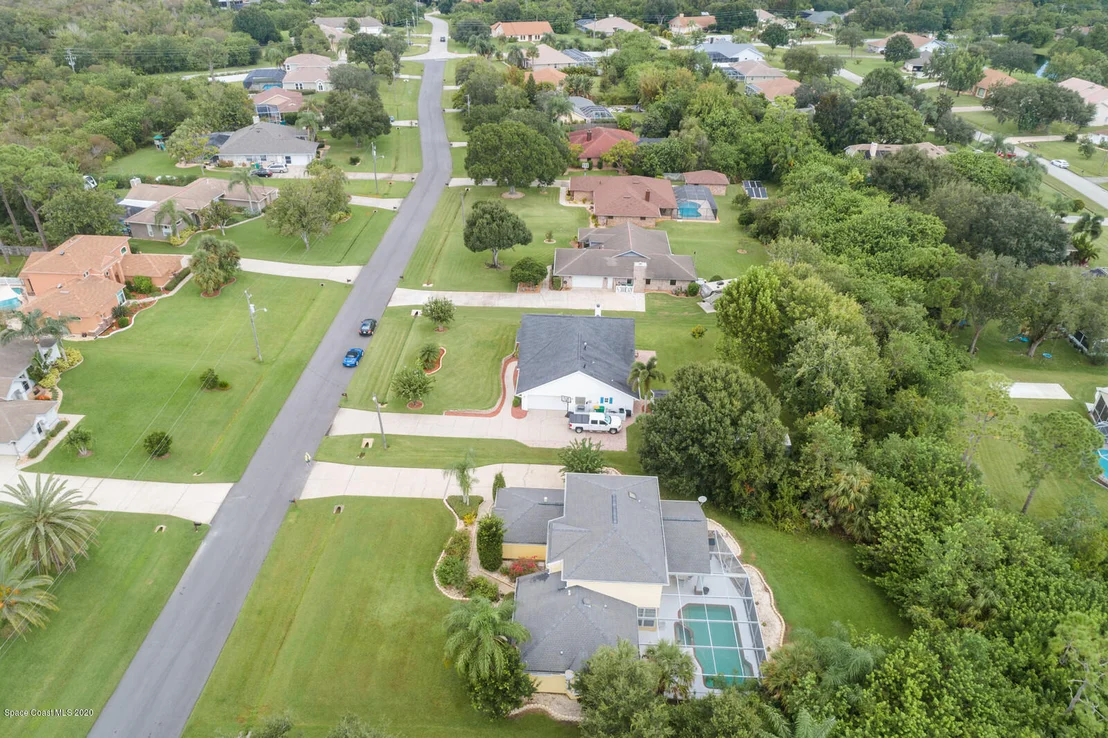 Photo of 4435 Canard Road