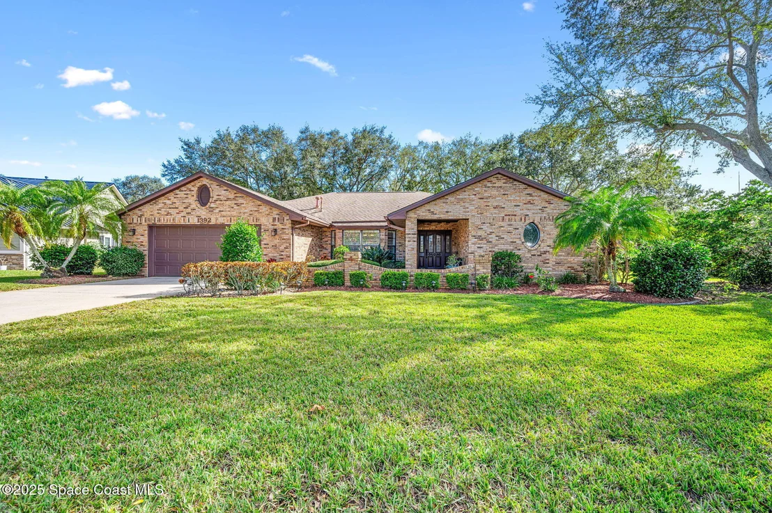 Photo of 1392 Silver Lake Drive