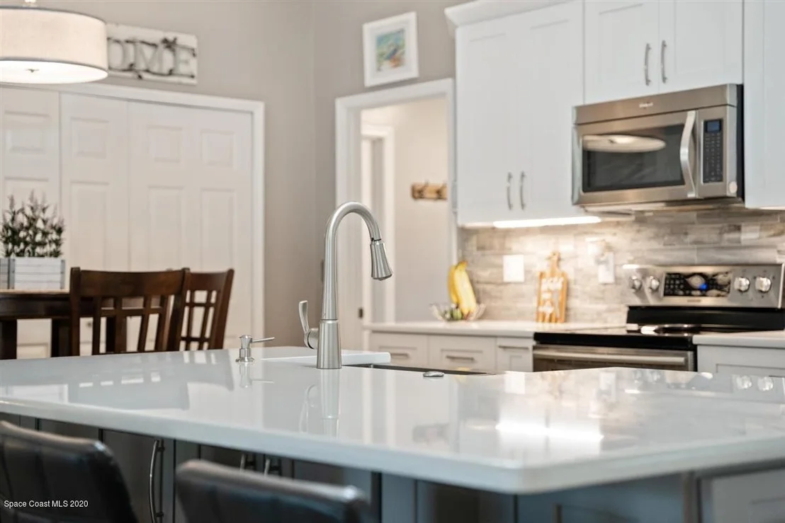 Photo of 962 Del Mar Circle