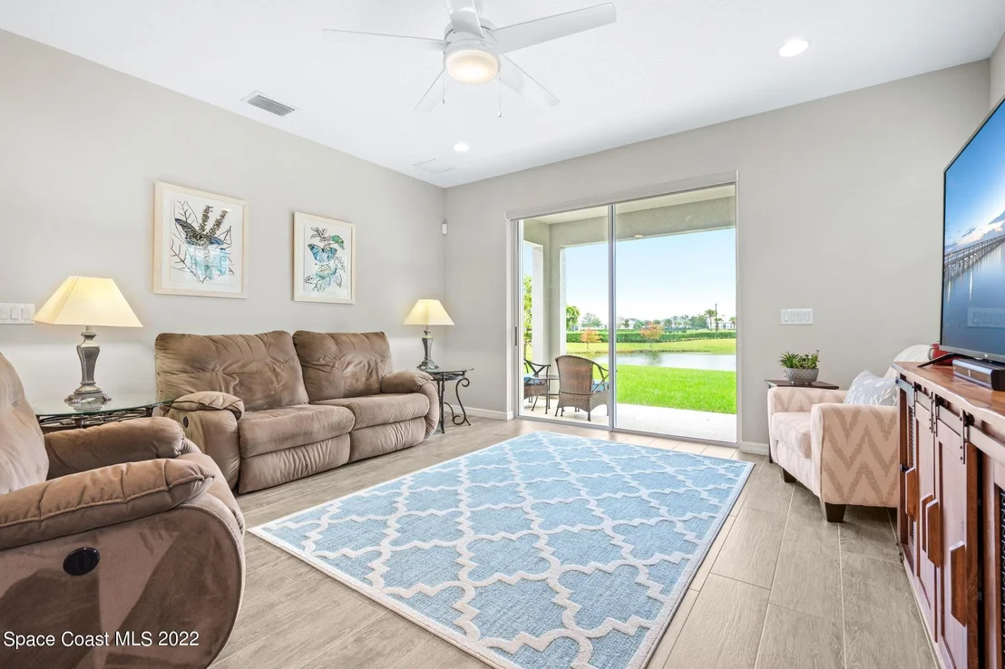 Photo of 2932 Casterton Drive