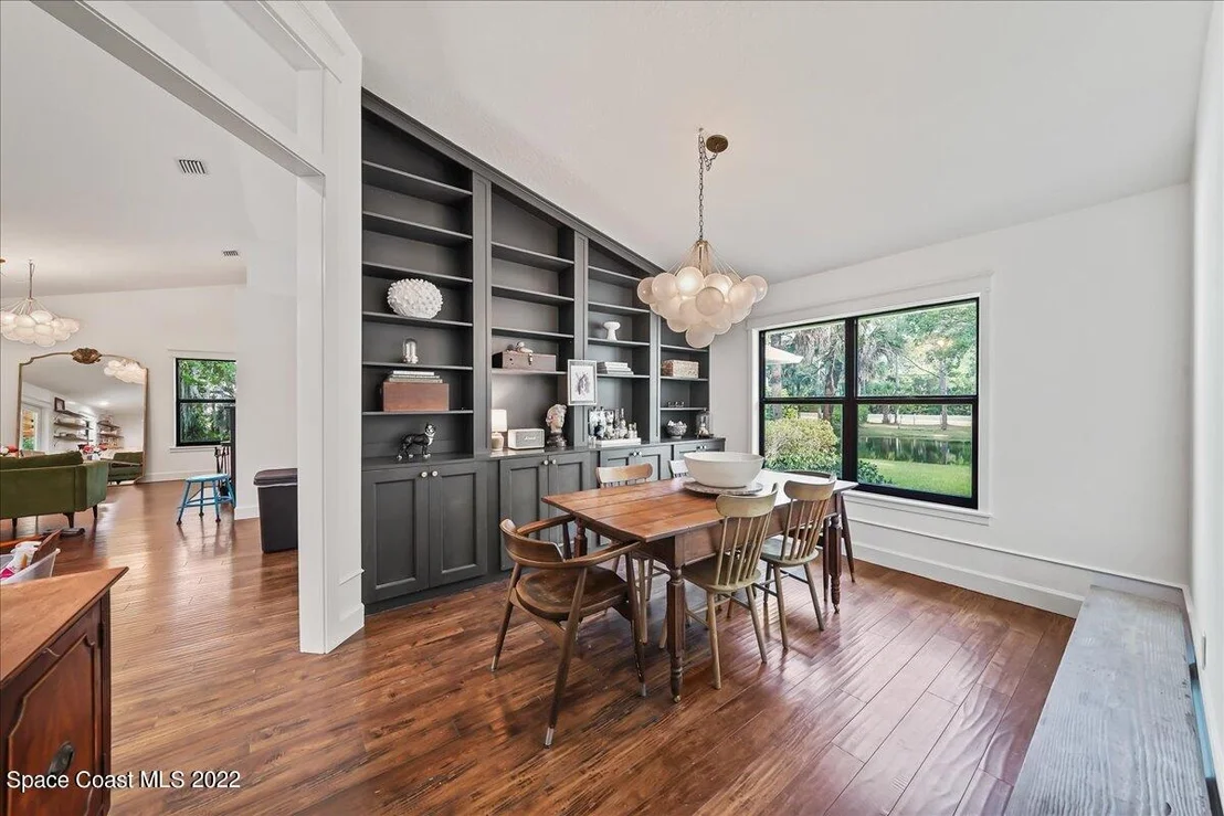Photo of 3385 Grant Road