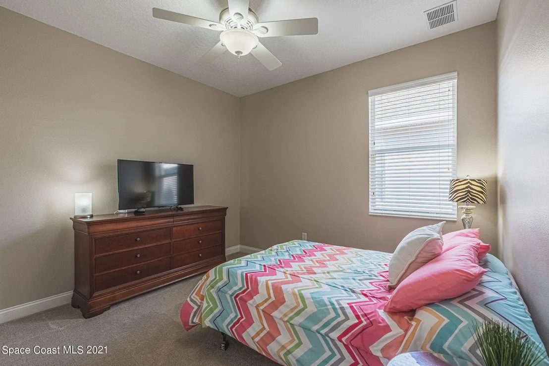 Photo of 401 Waterside Circle