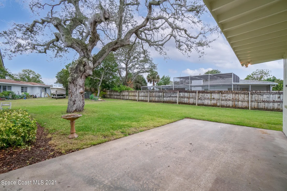 Photo of 1061 Alpine Drive