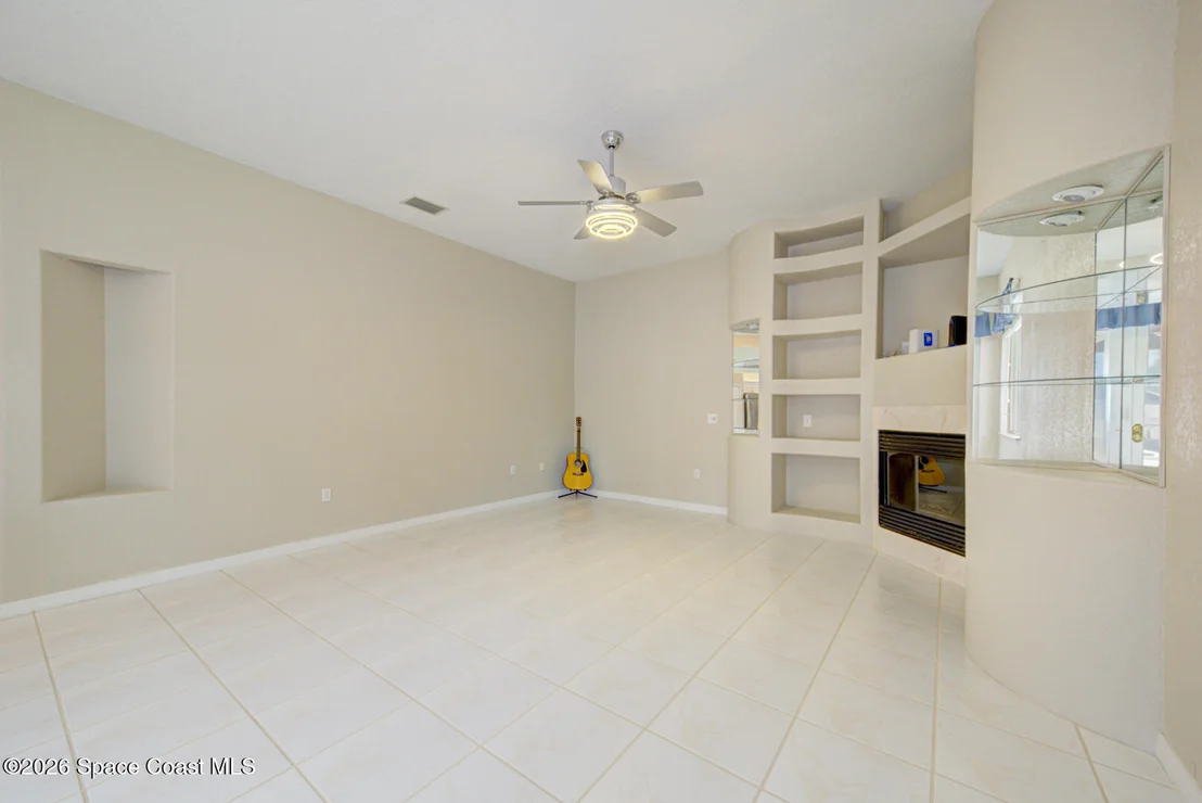 Photo of 4991 Falcon Boulevard
