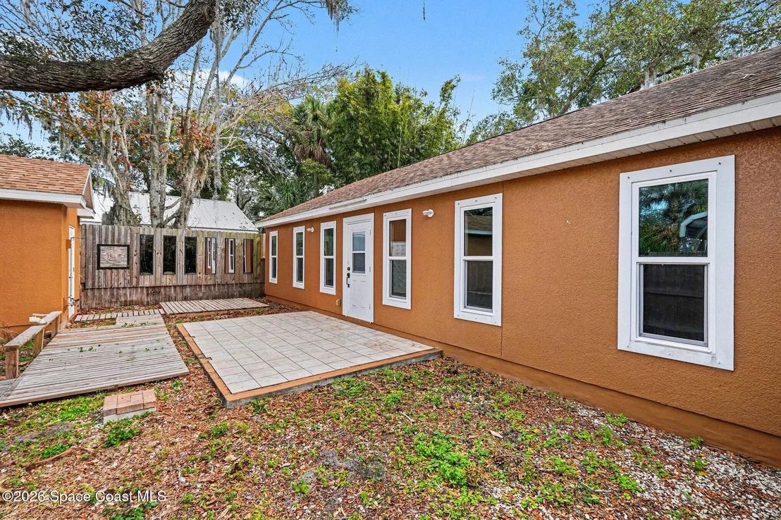 Photo of 683 Old Oak Street