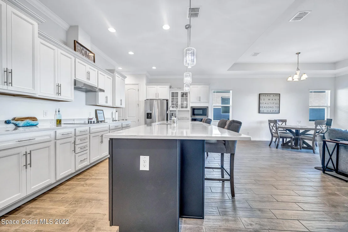 Photo of 2179 Brillante Drive