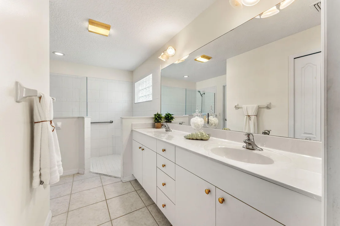Photo of 3633 Osceola Drive