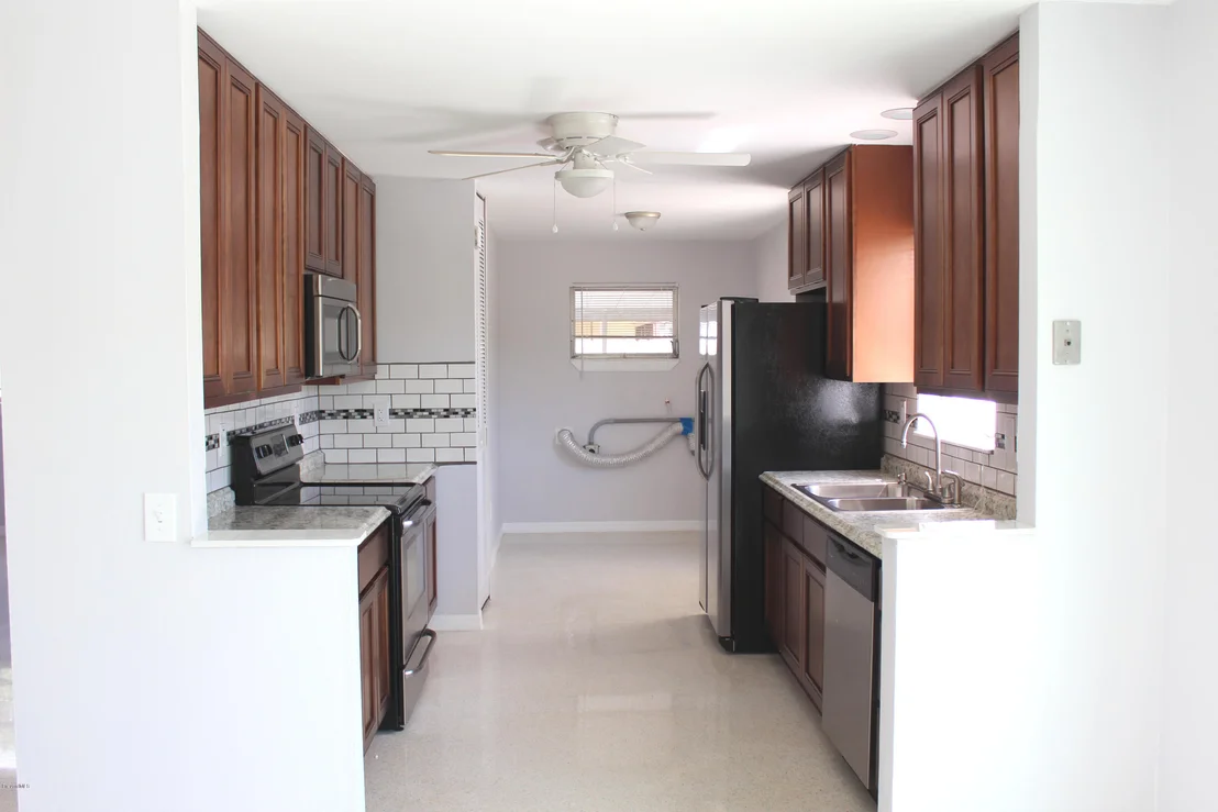 Photo of 773 Ixora Drive