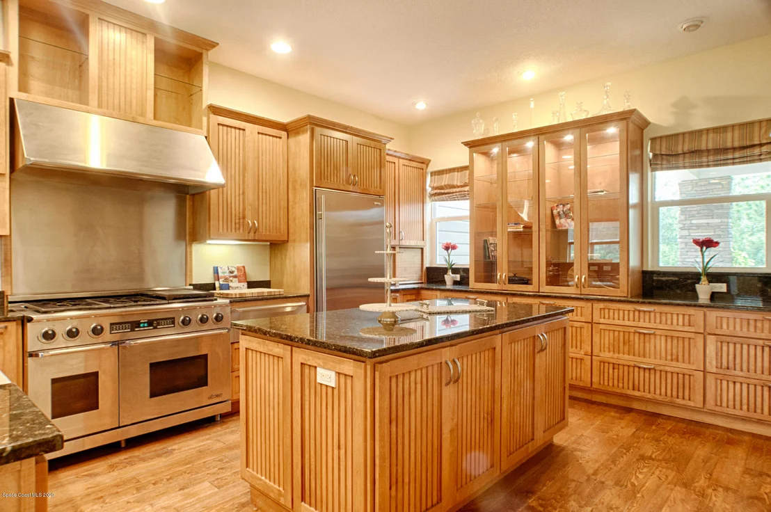 Photo of 5443 The Willows Drive