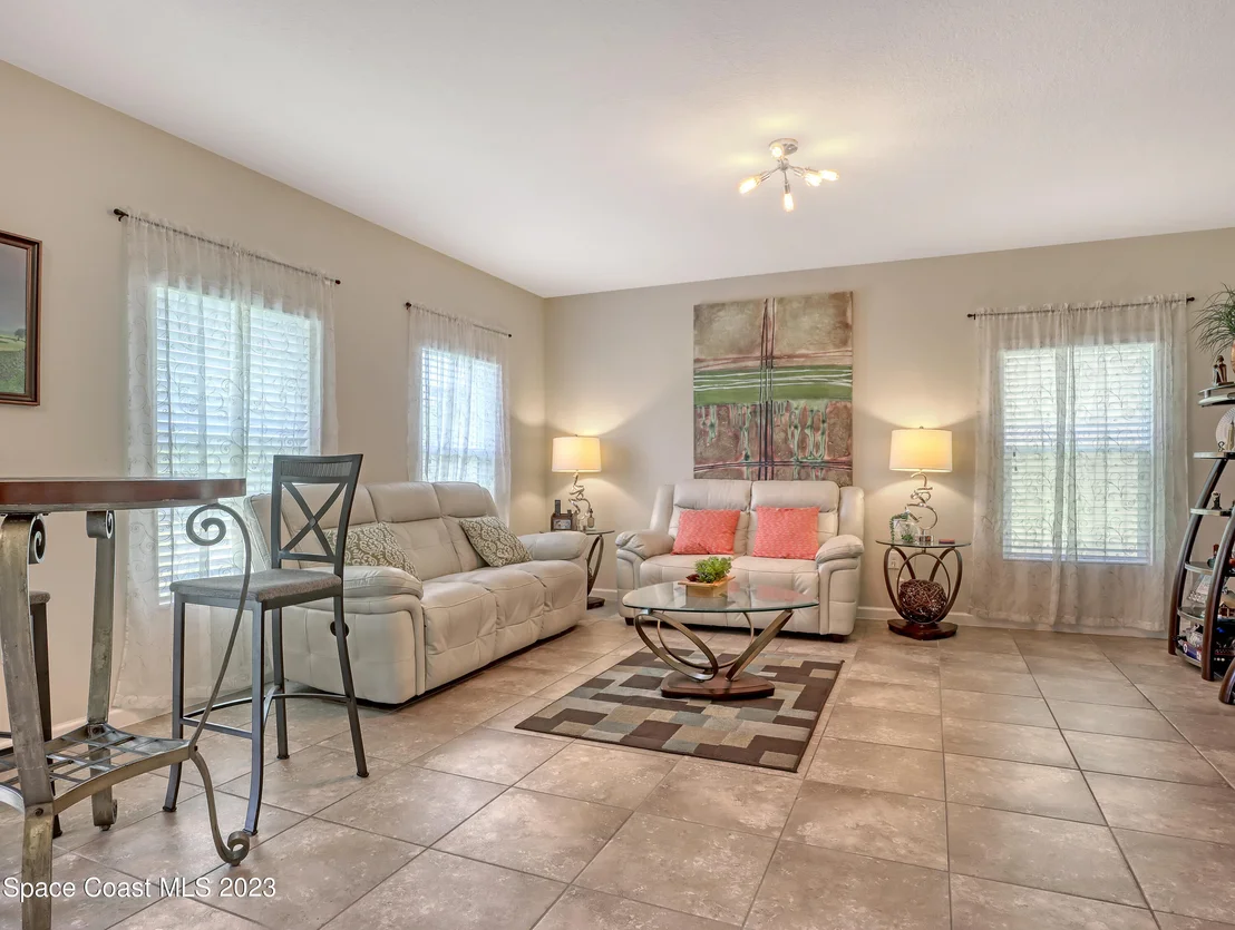 Photo of 1013 Musgrass Circle
