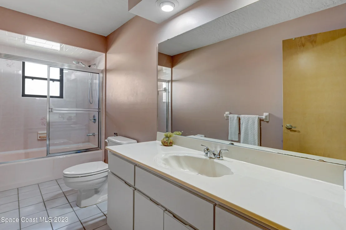 Photo of 3537 Swallow Drive