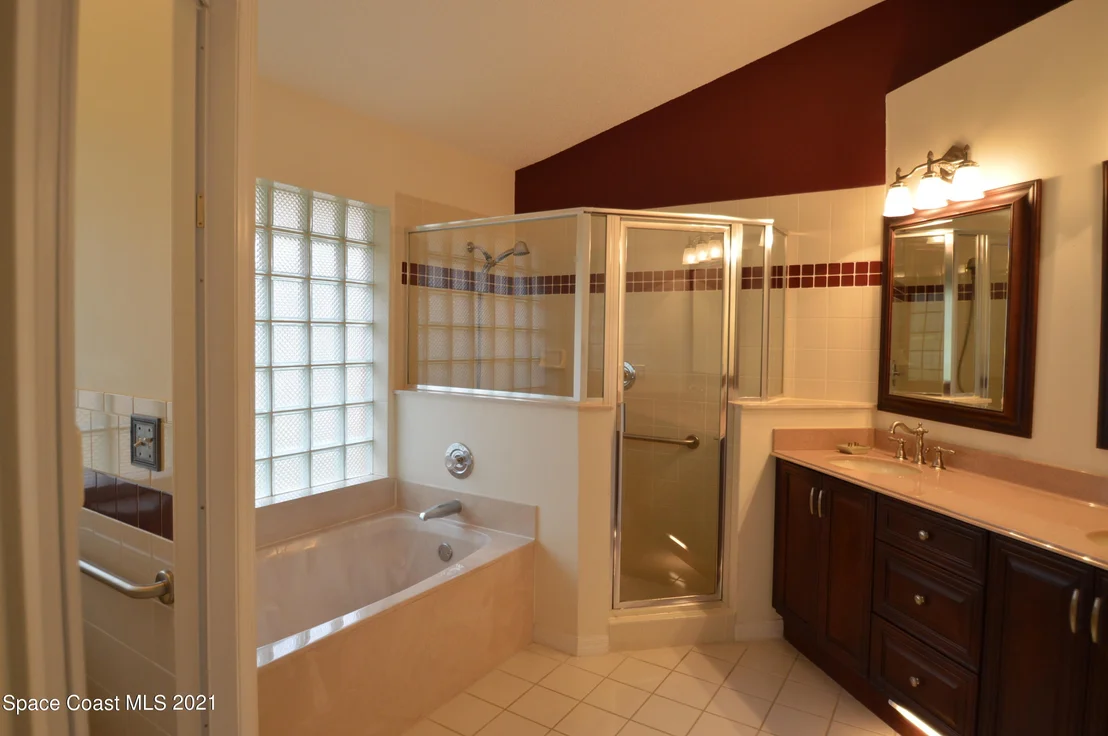Photo of 3963 Saint Armens Circle