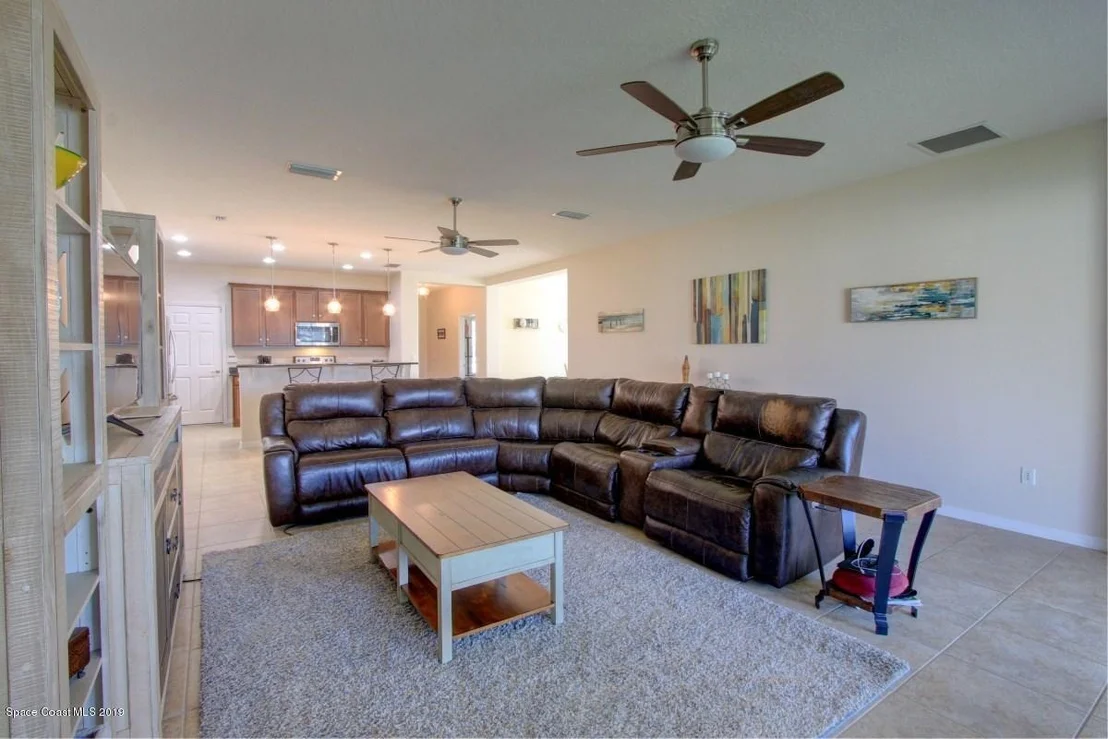 Photo of 1781 Bridgeport Circle