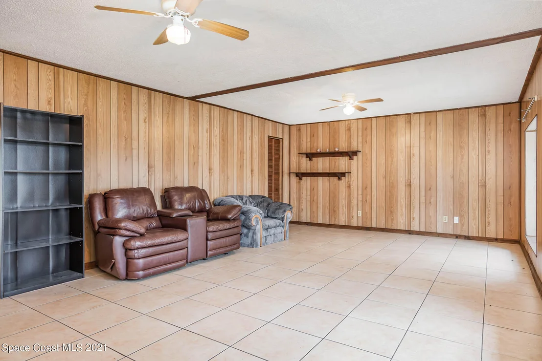 Photo of 6380 Lookout Drive