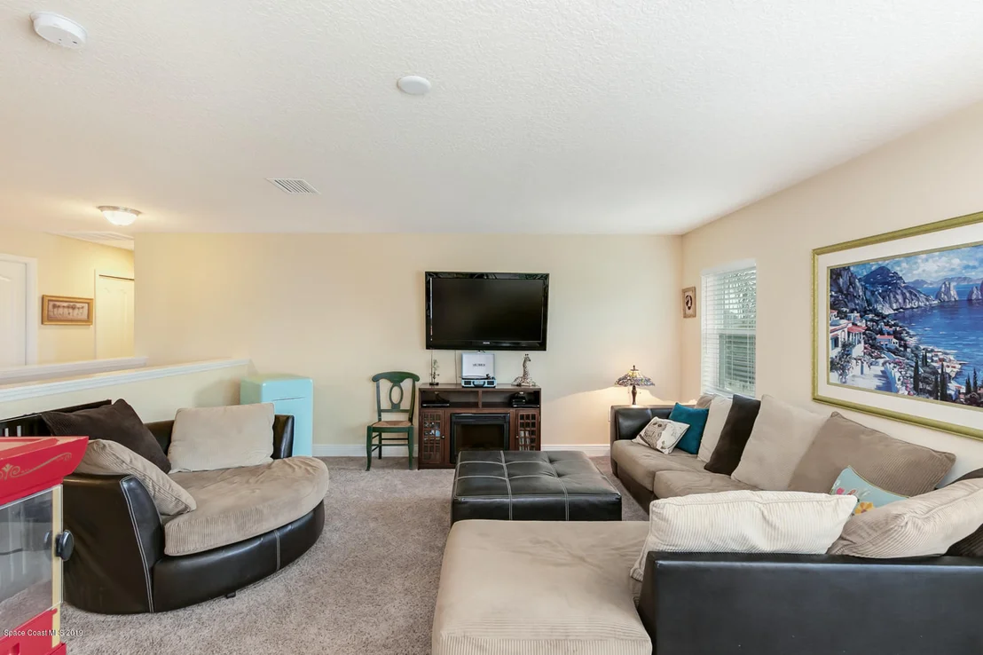 Photo of 4863 Borealis Court W