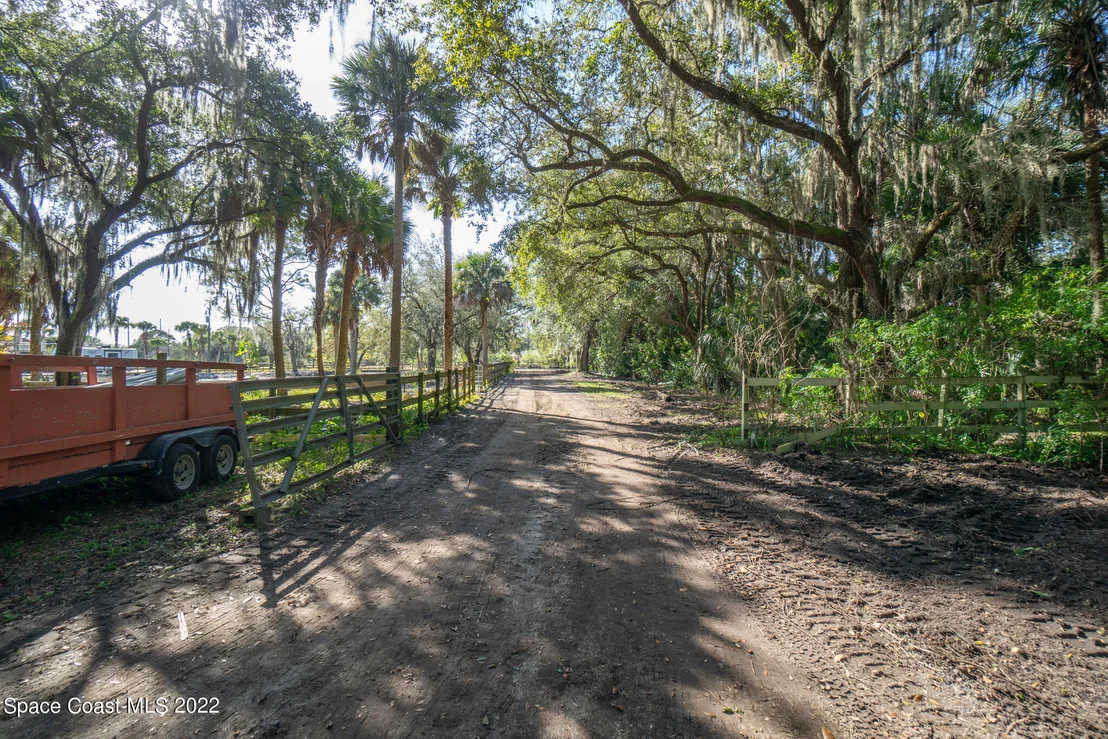 Photo of 4220 James Road