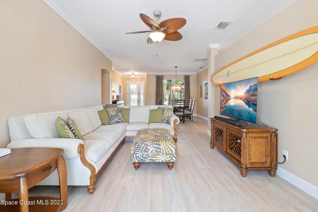 Photo of 5847 Arlington Circle