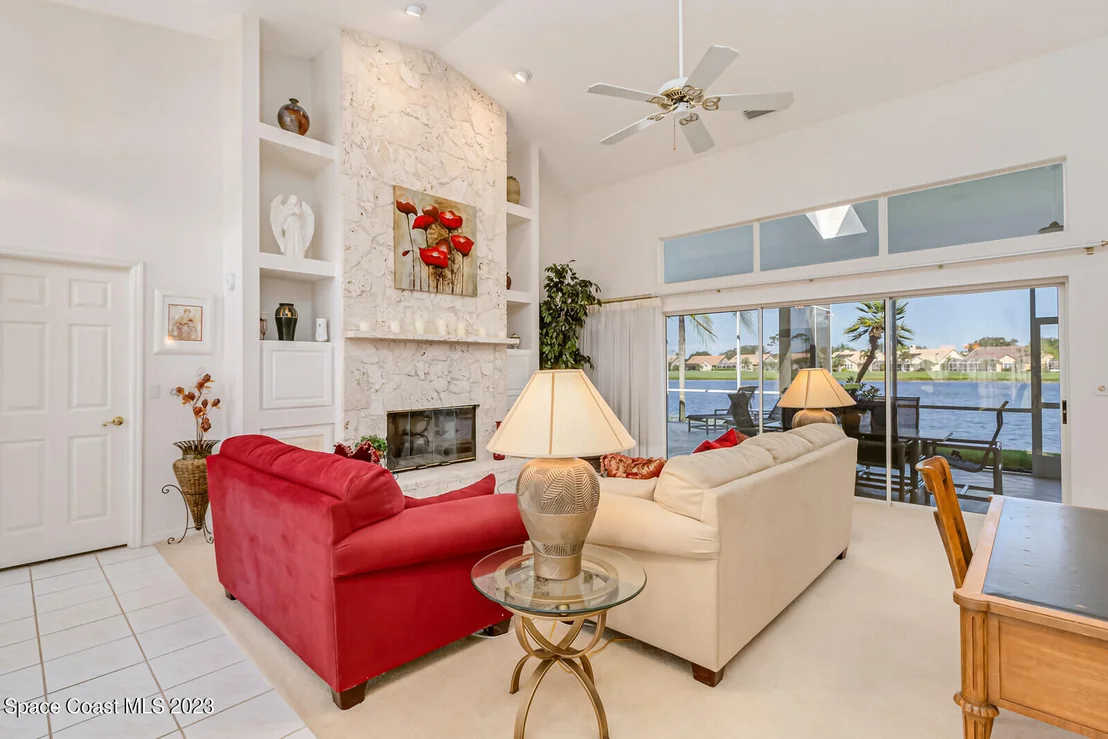 Photo of 986 Somerset Lane