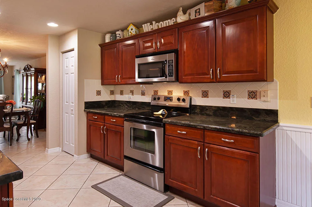 Photo of 4638 56th Lane