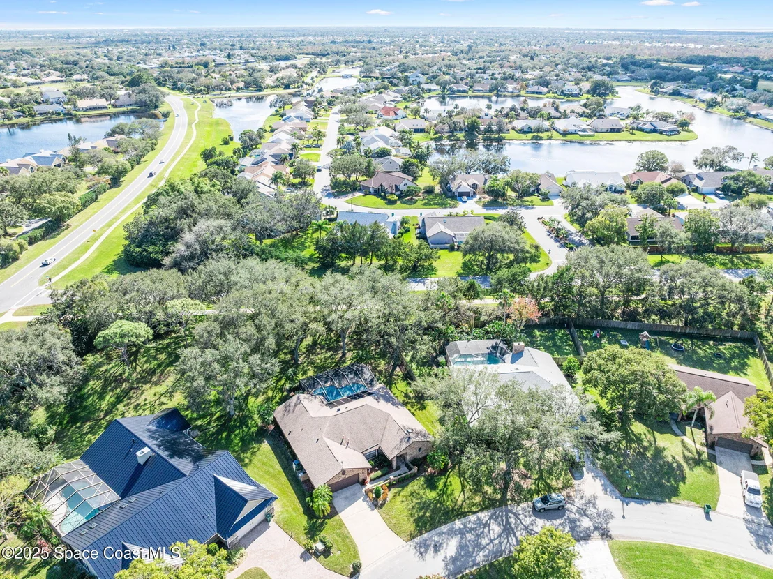 Photo of 1392 Silver Lake Drive