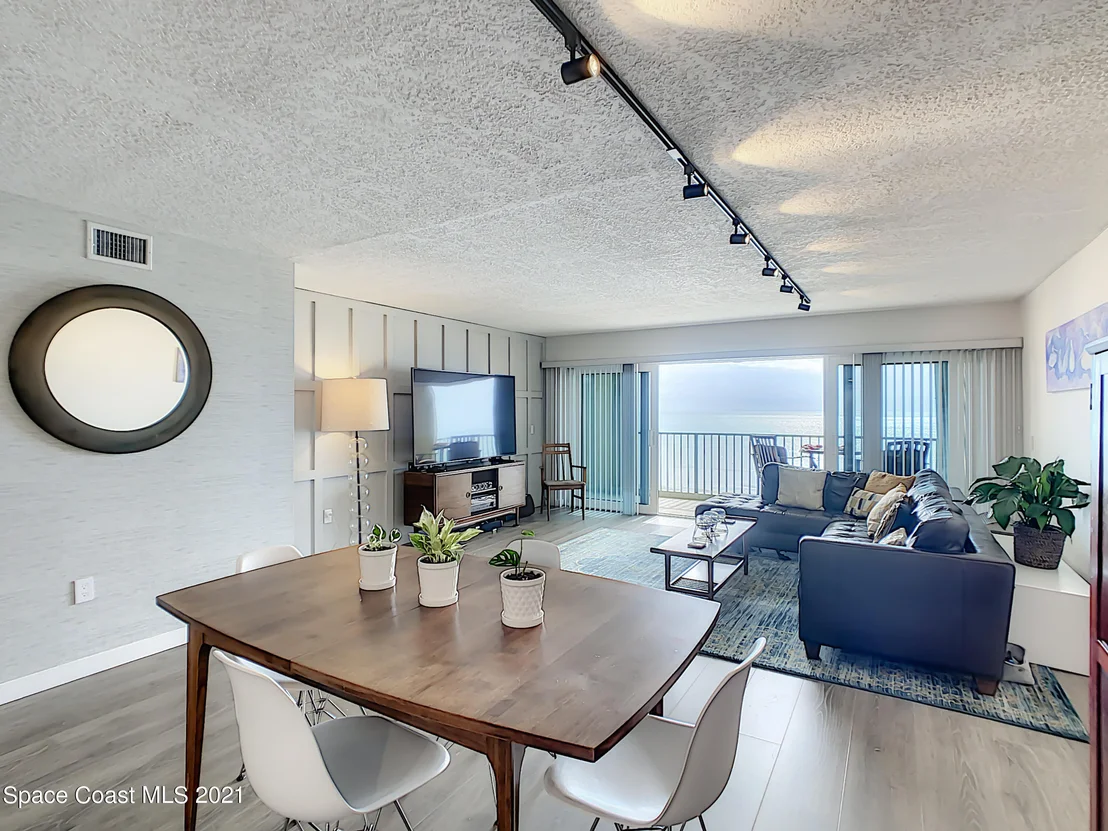 Photo of Unit 412 at 175 Highway A1a
