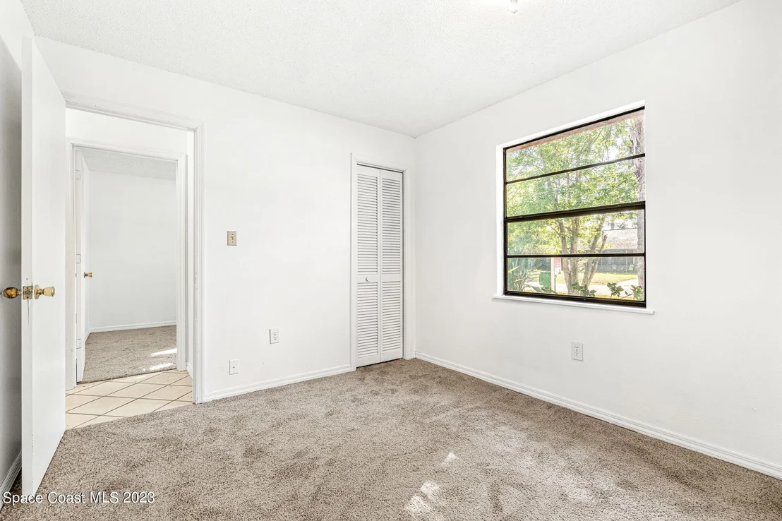 Photo of 6414 Hudson Road