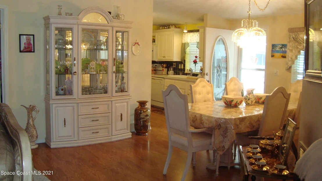 Photo of 112 Scenic Drive
