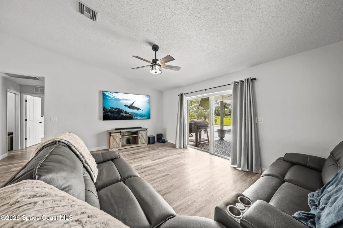 Photo of 4364 Prentice Lane
