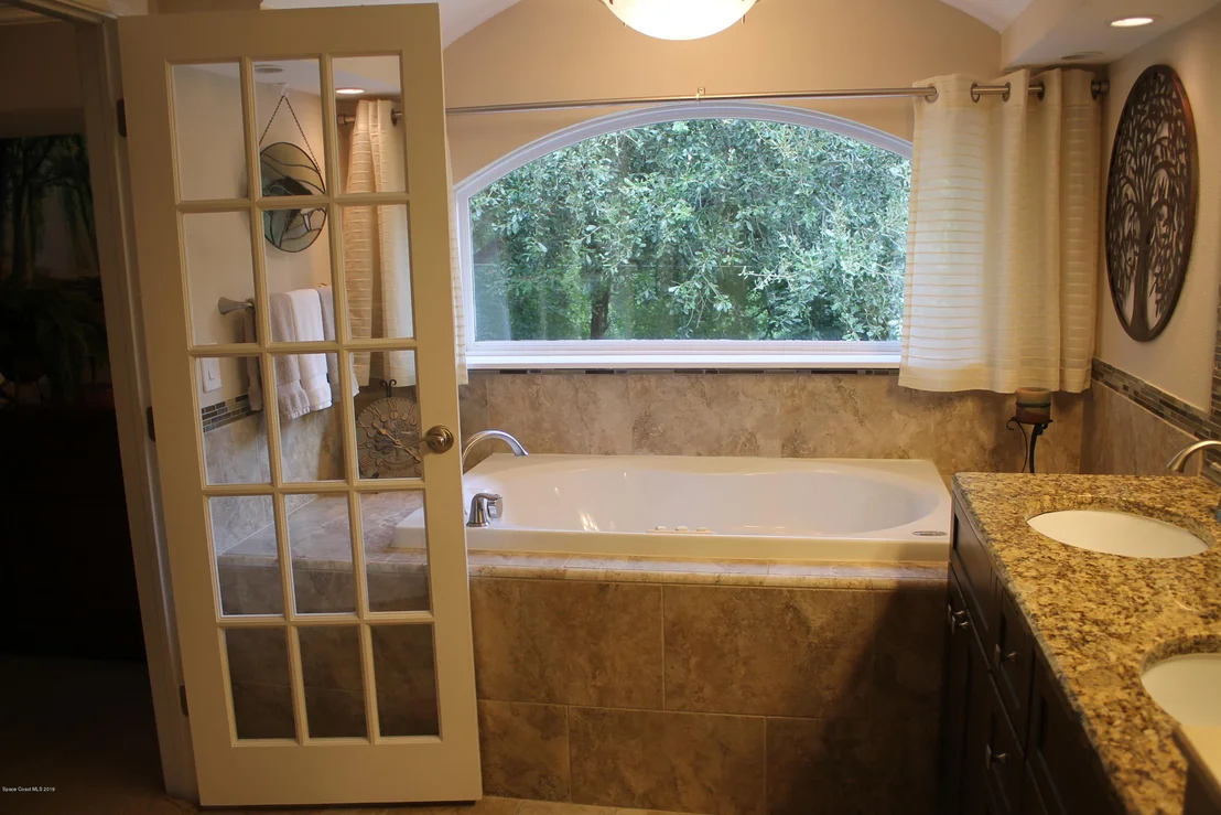Photo of 3212 Buckingham Lane