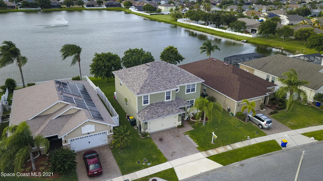 Photo of 2231 Bridgeport Circle