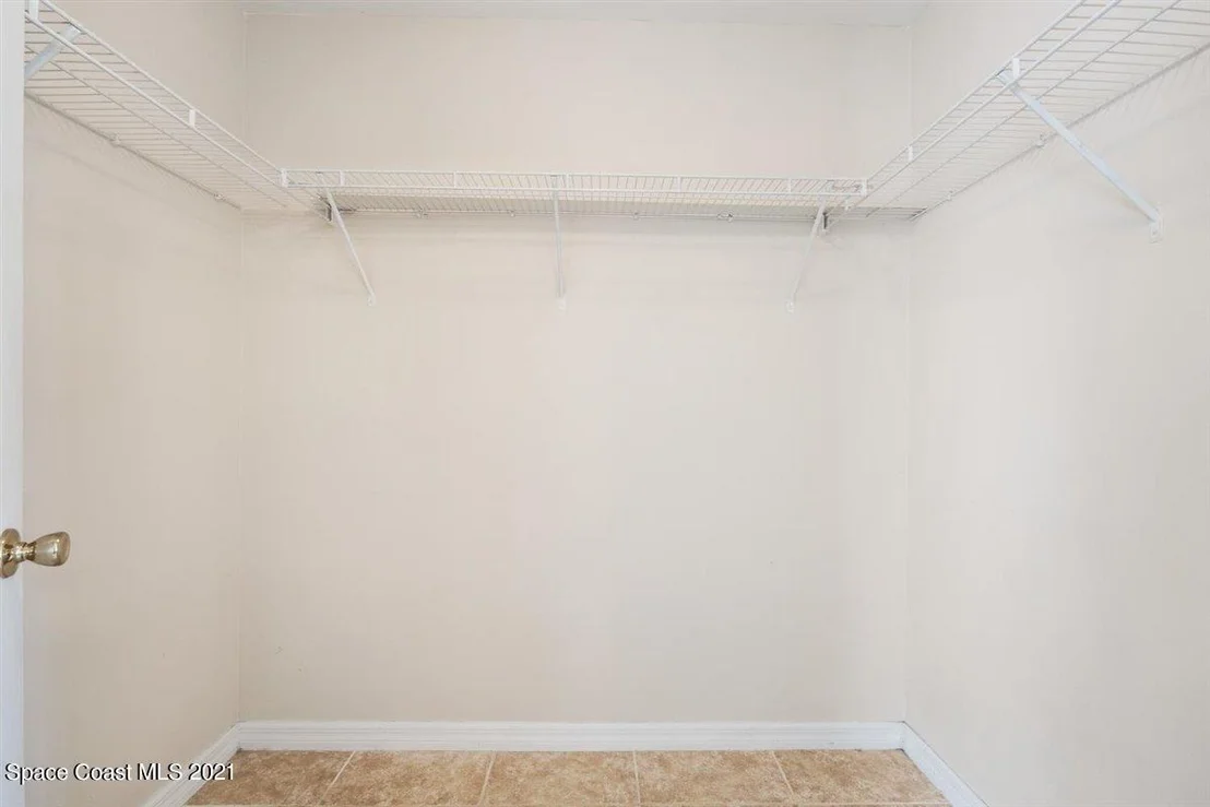 Photo of 1090 Olde Bailey Lane