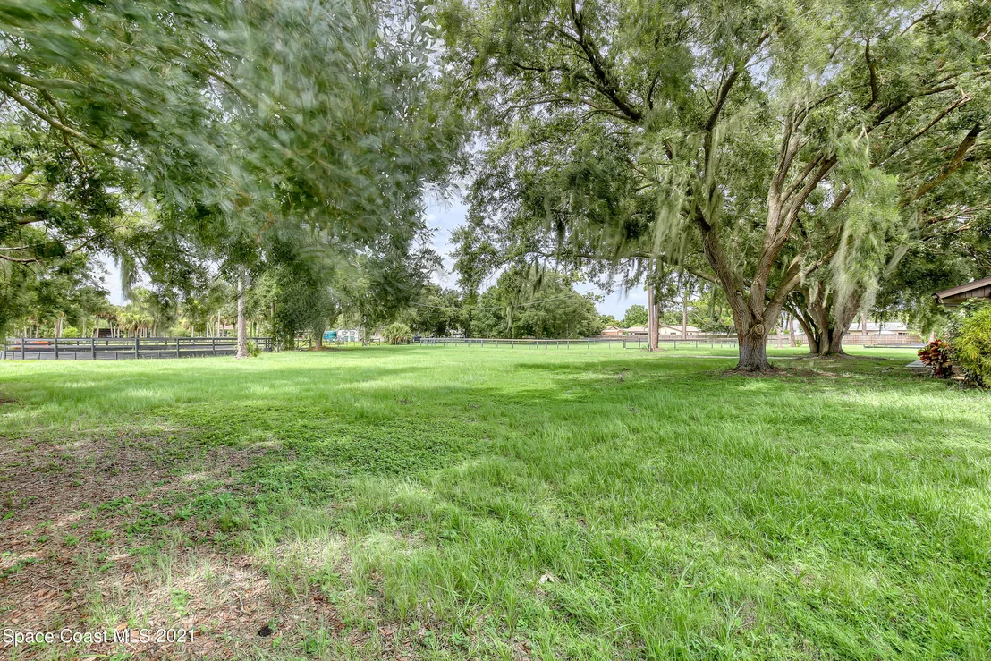 Photo of 1985 Cox Road