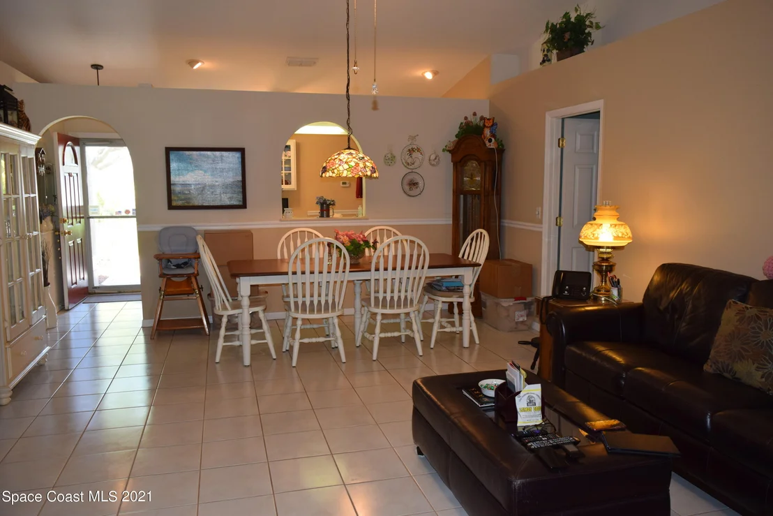 Photo of 2108 Spring Creek Circle NE