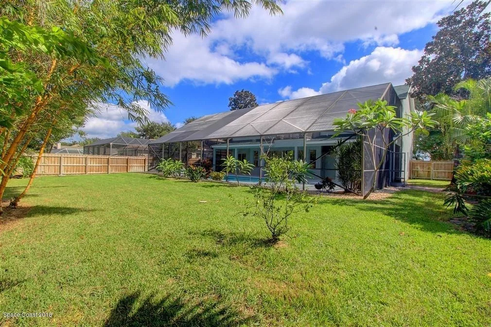 Photo of 5851 Newbury Circle