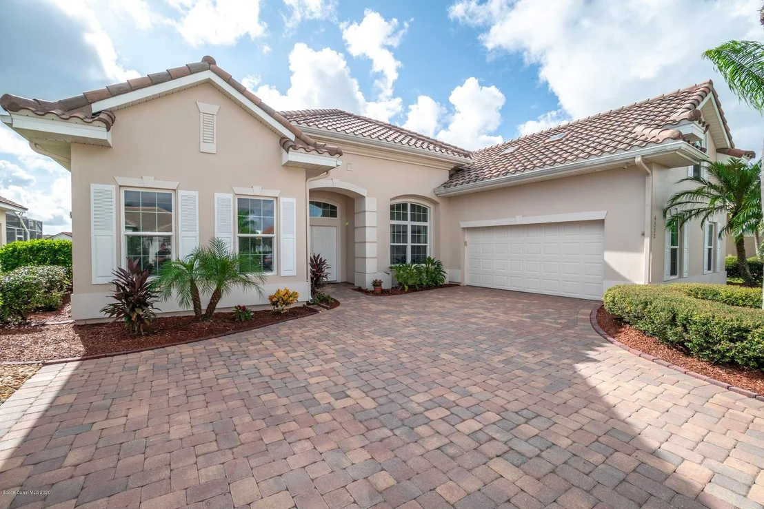 Photo of 4332 Collingtree Drive