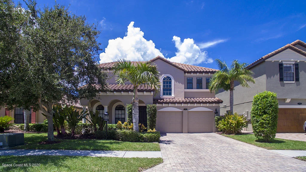 Photo of 718 Monterey Drive