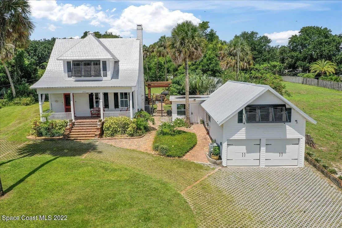 Photo of 2915 N Indian River Drive